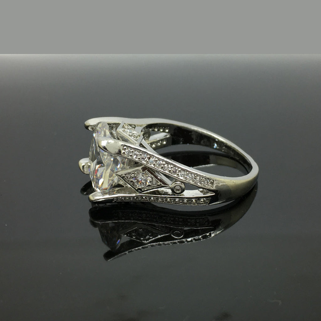 Unique Fashion Ring 654401